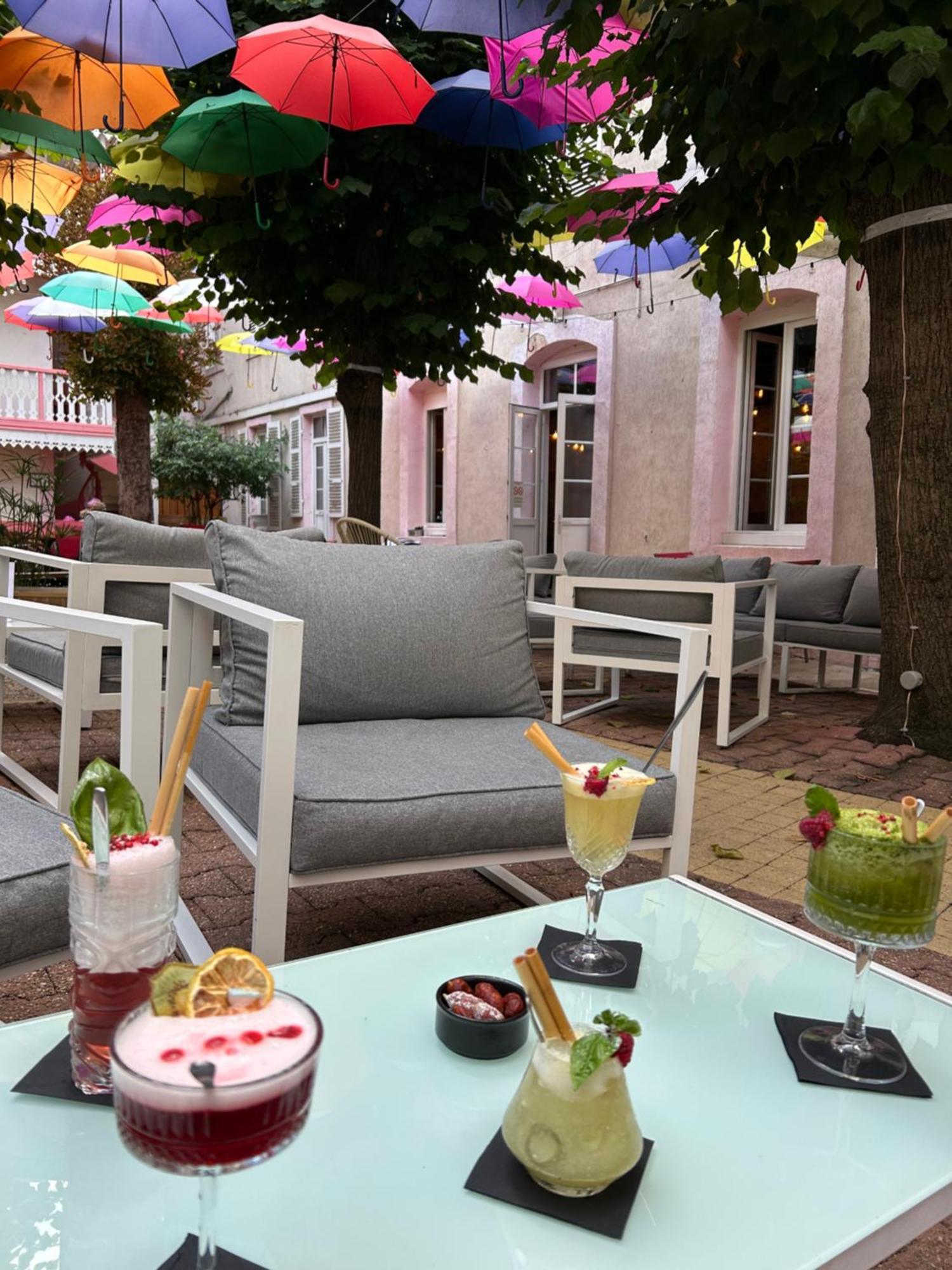 Hotel & Restaurant Le Patio Vichy Exterior foto